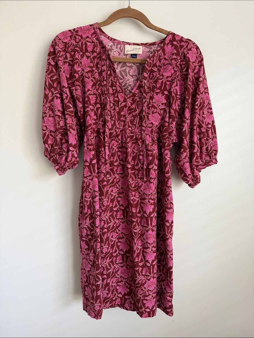 Universal Pink and Maroon Floral Midi Dress with Puff Sleeves 💯 Cotton size S